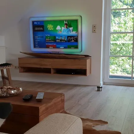 Fewo-heidekreis Right Along The Old River Leine Appartamento *